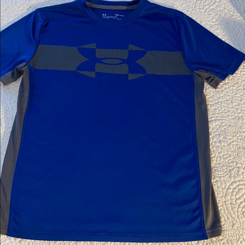Under Armour Boy Large Loose Fit Blue and Grey Top